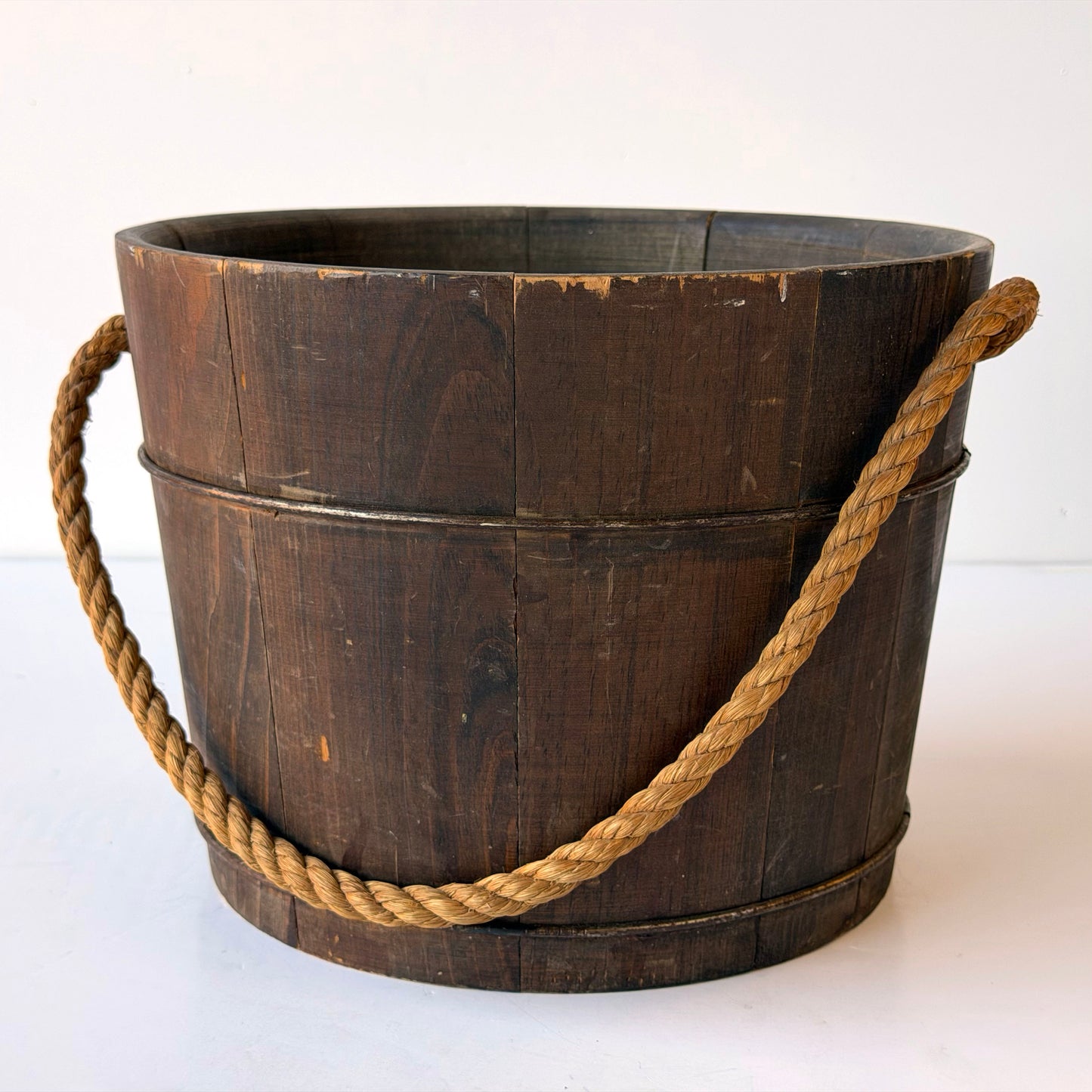 OB138 RUSTIC BUCKET