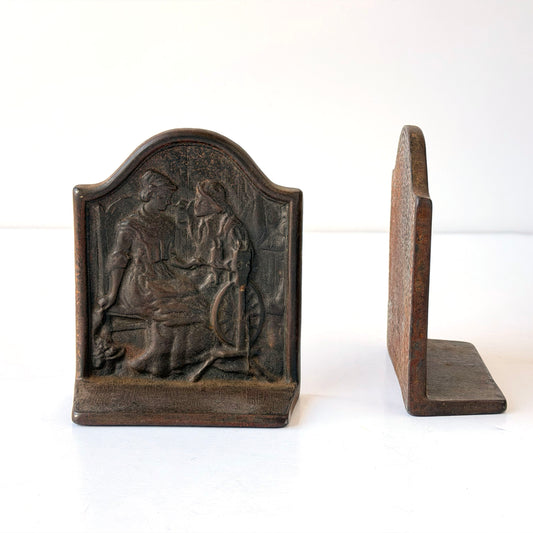 OB144 CAST IRON BOOKENDS