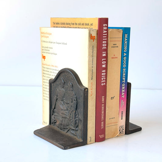 OB144 CAST IRON BOOKENDS